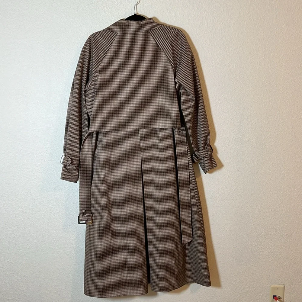 NWT Bernardo Houndstooth Trench Coat with Hidden buttons and belt size Small - Picture 8 of 10